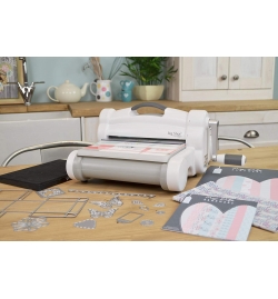 Μηχανή Sizzix Big Shot Plus Starter Kit