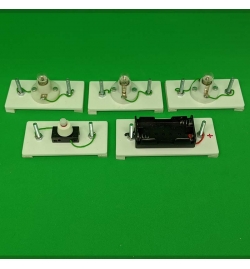 Set of 5 components on separate bases