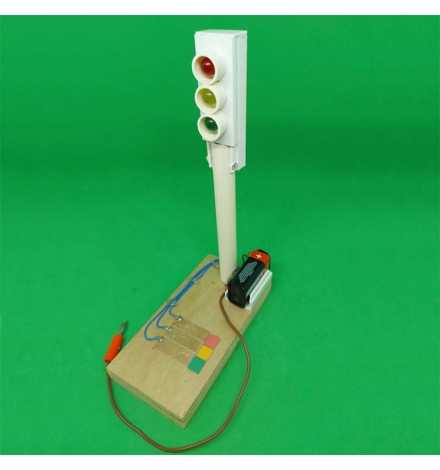 Traffic lights with LEDs