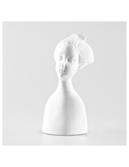 Plaster Figurine Geisha